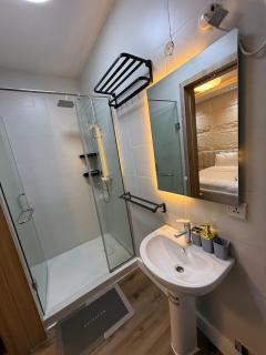 Keffi Suites Azalea A6 - Lagos - 5