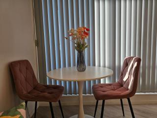 Cosmo Quarters - City Apartment with Pool & Spa - Auckland - 7