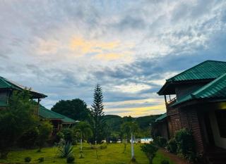 Ratanakiri Paradise Hotel & Restaurant - Banlung - 8