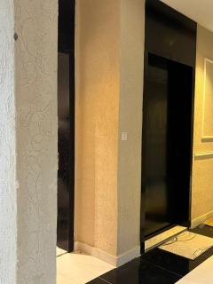 غرفة بدورة مياه نظام فندقي فاخر - Khobar - 9