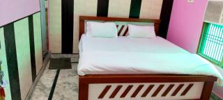 Best Room Like Balaji Palace Ayodhya With Air Conditioner - Ayodhya - 1