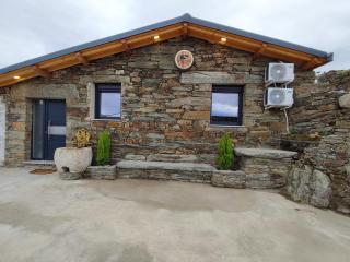 Castas D'ouro Guest House - Casal de Loivos - 9