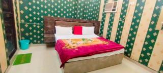 Best Room Like Balaji Palace Ayodhya With Air Conditioner - Ayodhya - 8