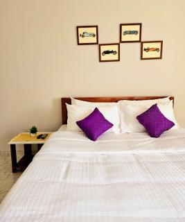 Urban Suites - 8