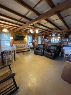 FLETCHER LIMIT 8 cottage - 1
