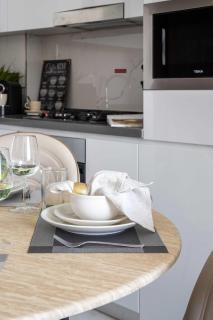 Frank Porter - Samana Park Views - 2