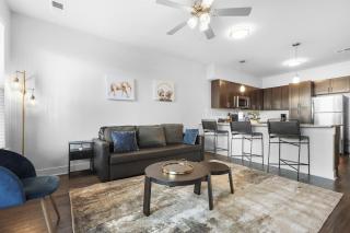 CozySuites Modern 2BR Nora Indianapolis #11 - Indianápolis - 0