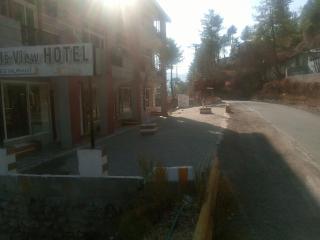 Hills View Hotel - - 2