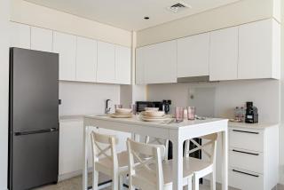 Elegant One-Bedroom in Dubai Hills for 4 persons - 6