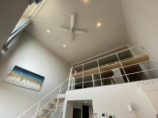 The land hotel L6 - 8