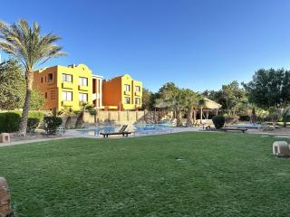 South Marina 2 Br apartment wz pool - 5