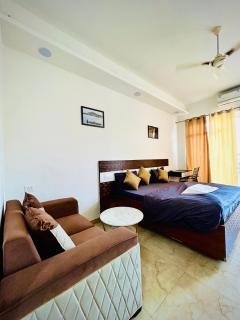 ARC Studios - Gaur - Ghaziabad - 2
