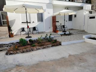 Georgia's garden 1 - Sitia - 6