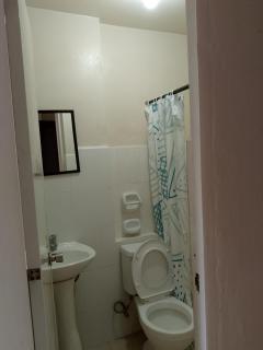 S and T Tourist Inn - 4