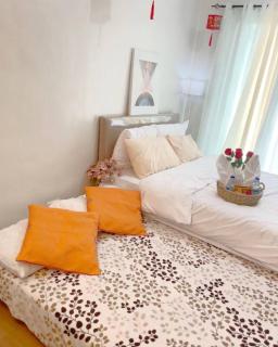 Aleckzandra 2nd Floor Minimalist Suite Near Tourist Spots - Tagaytay - 0
