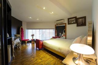 The White Hotel 1 - Ho Chi Minh - 2