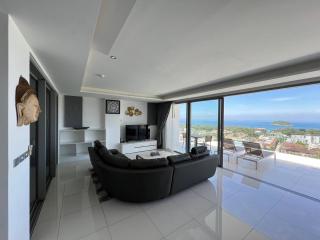 The View Phuket by RESAVA - Strand Kata - 2