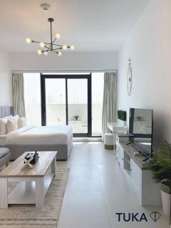 Spacious Studio - Al Furjan - 10mn to Marina & JBR - 2