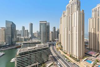 Silkhaus in Bay Central Near Metro - Dubai - 1