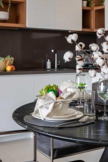 Frank Porter - Vida Residences - 3