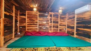 Ura ura homestay - - 0