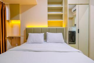 Pleasant and Tidy Studio Tokyo Riverside PIK 2 Apartment By Travelio - Rawalembang - 4