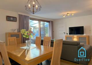 City Break- Spacious Apartment with Jacuzzi- Tranquil Escape 15 Minutes to the Sea and City Center - Borkowo - 3