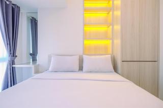 Warm Studio at Tokyo Riverside PIK 2 Apartment By Travelio - Rawalembang - 5