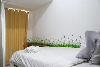 Affordable Price and Homey Studio Tokyo Riverside PIK 2 Apartment By Travelio - Rawalembang - 7