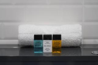 NEW 2-Bedroom - Parking - Ideal4Family - 1