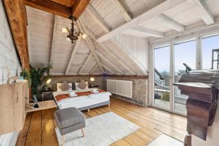 The R Loft - Cosy Kalmantan Suite, Communal Space, Rooftop - Olten - 1