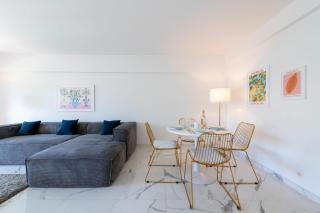 Spacious 2-Br Apartment in a Residence with Pool - 4