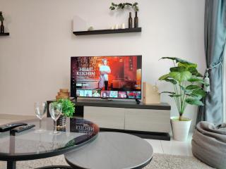 Sunway Greenfield Residence with Amazing Pool Facilities - Petaling Jaya - 2