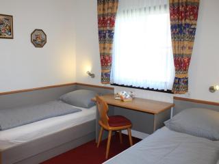 Ferienhaus Nr 72, Kategorie Komfort, Feriendorf Hochbergle, Allgäu - Bichel - 3