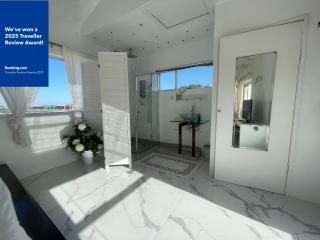 Spacious Park Island Studio at the Lake - Kaapstad - 8
