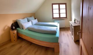 Neu renoviertes 2Zi Appartment im DG - 4