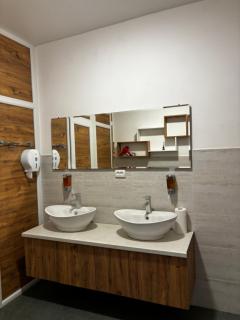 Hotel okriba - Tqibuli - 4