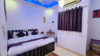 Hotel Mannat Centric - Near lajpat Nagar Metro - New Delhi - 7