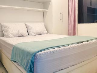 Flat Moderno com Wi-Fi e Smart TV - 3 Min da Rodoviária e Próximo à Praia do Forte - Cabo Frio - 1