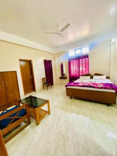 JM Suites Prasanti Hotel - Helāpākari - 9