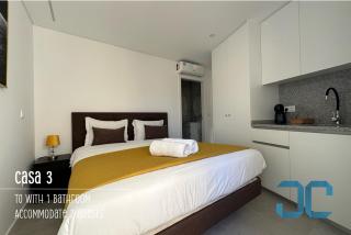 Arada Property - 4 Houses in 1 Private Property, Free Parking and Hot Tub - - 9