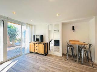 Central Torremolinos Garden Apartment - Sea Views - Torremolinos - 9