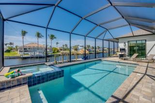 Villa Serenity by CoralVilla - newly built on water - Cape Coral - 9