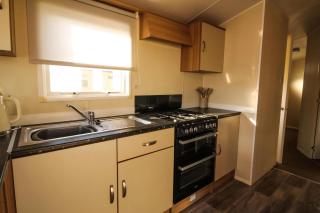 Superb 8 Berth Caravan At California Cliffs, Near Scratby Beach Ref 50006G - Great Yarmouth - 6