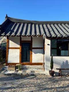 Bow Hanok House - Gangneung - 9