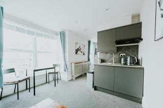 Modern 1bed Flat - Contractors Welcome & Fast Wifi - Cleethorpes - 6