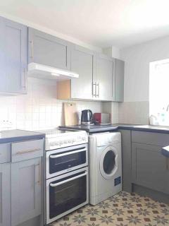 Lovely two Bedroom Flat, Fernhill Court North Oxford - 1