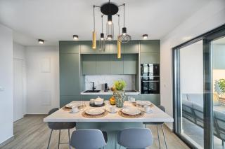 Imola's Place - Sea-View & Pool - 7