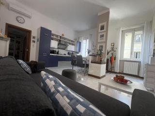 Lapo Apartments - Milan - 9