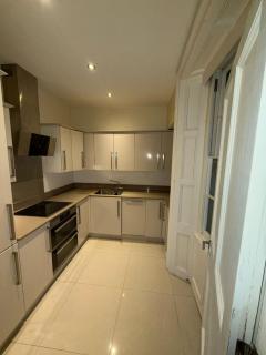 Devon House - Exeter - 9